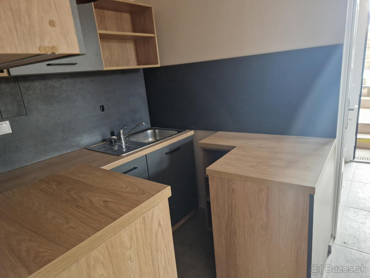 LIPANY - 1izbový byt - 2