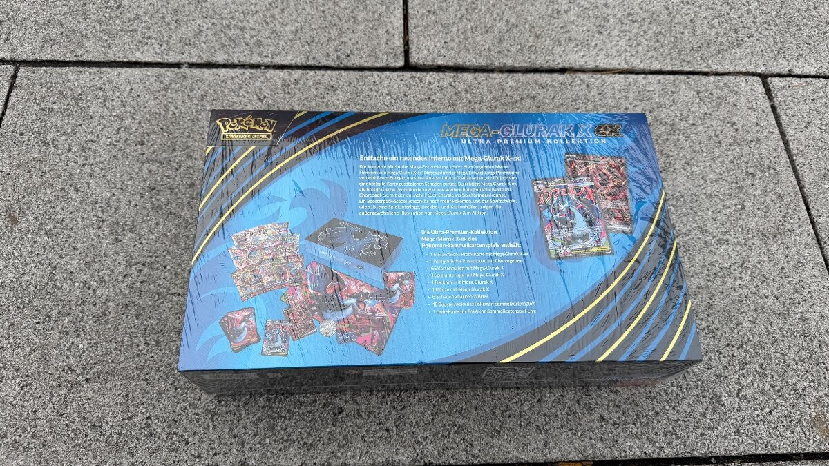 Pokémon TCG: Mega Charizard X ex Ultra Premium Collection - 2