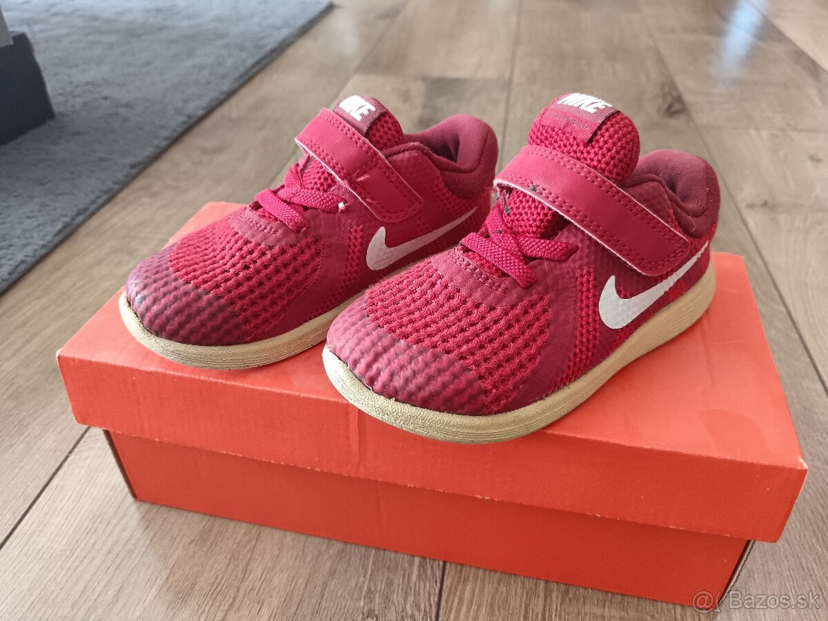 Nike - 2