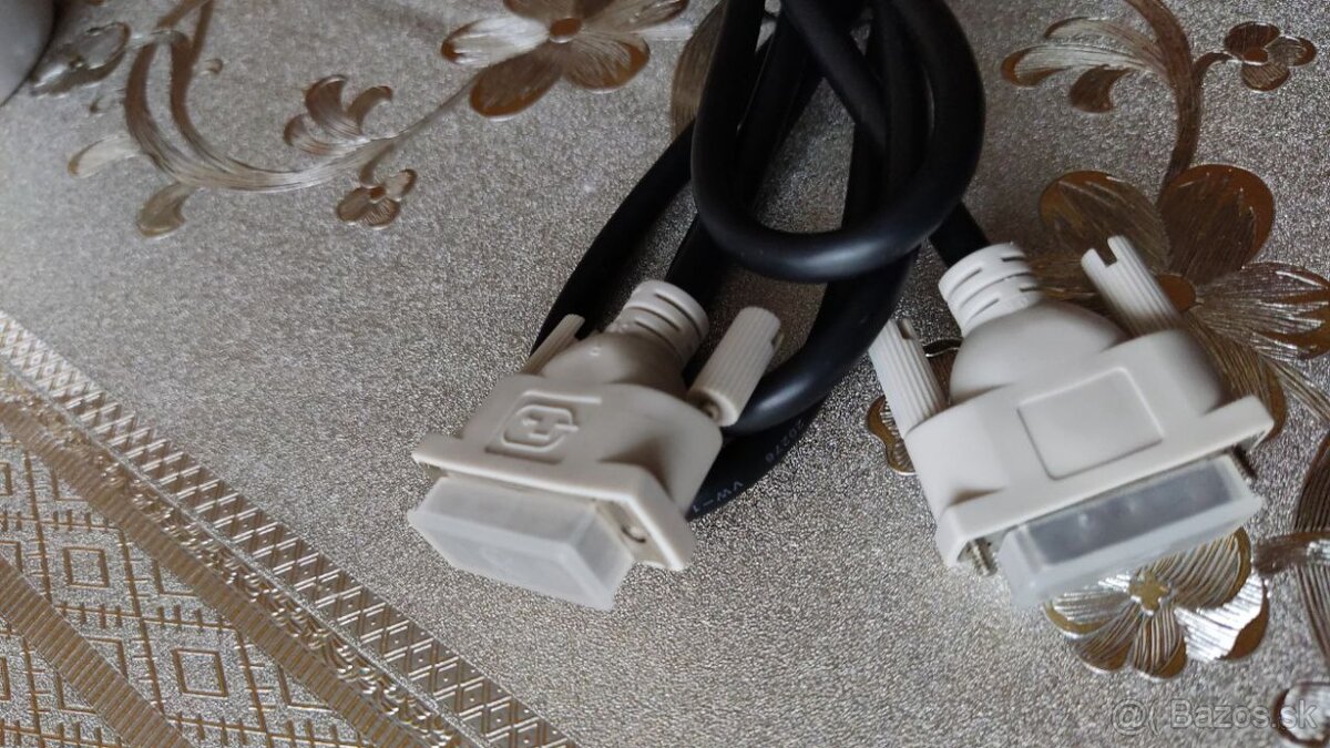 Prepojovací DVI kábel 1.8m - 2