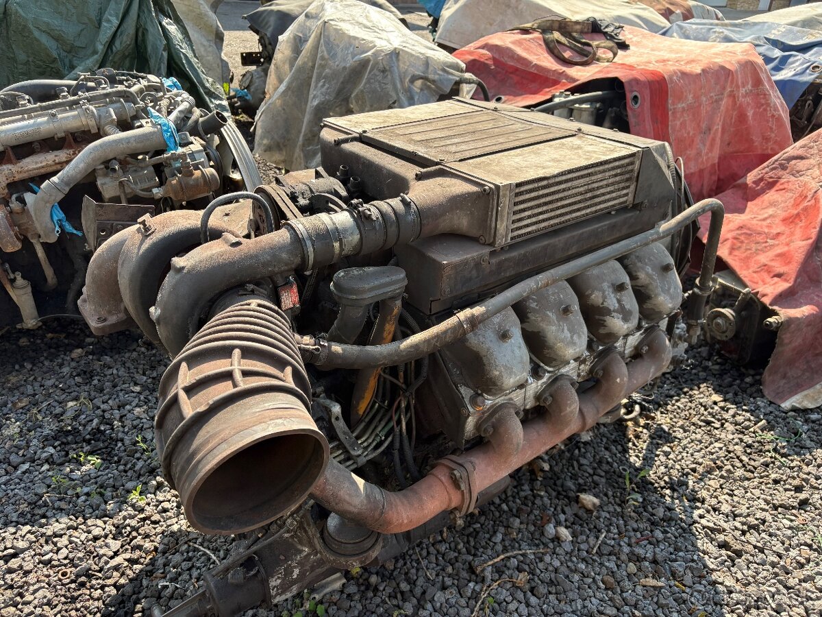 T 815 euro 2 motor - 2