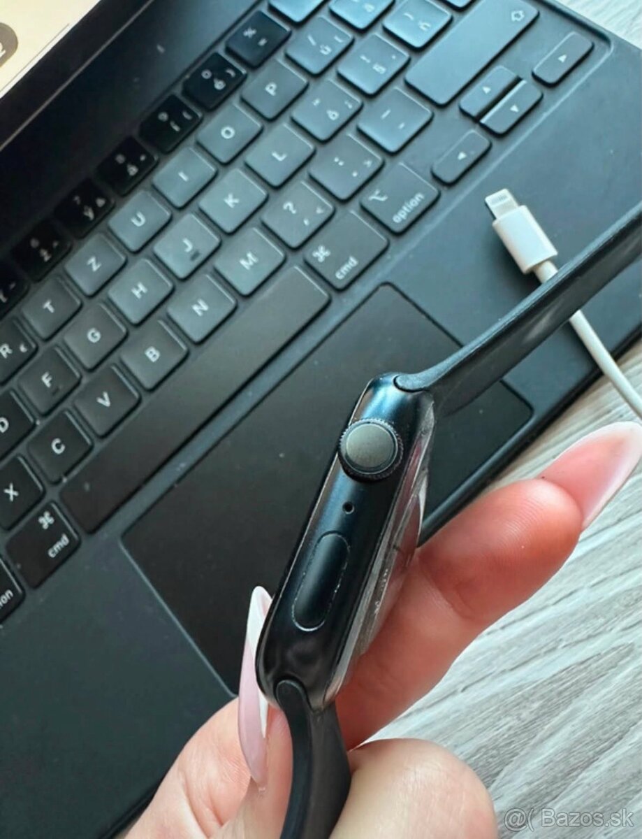Apple Watch Series 7 GPS 45MM - 2