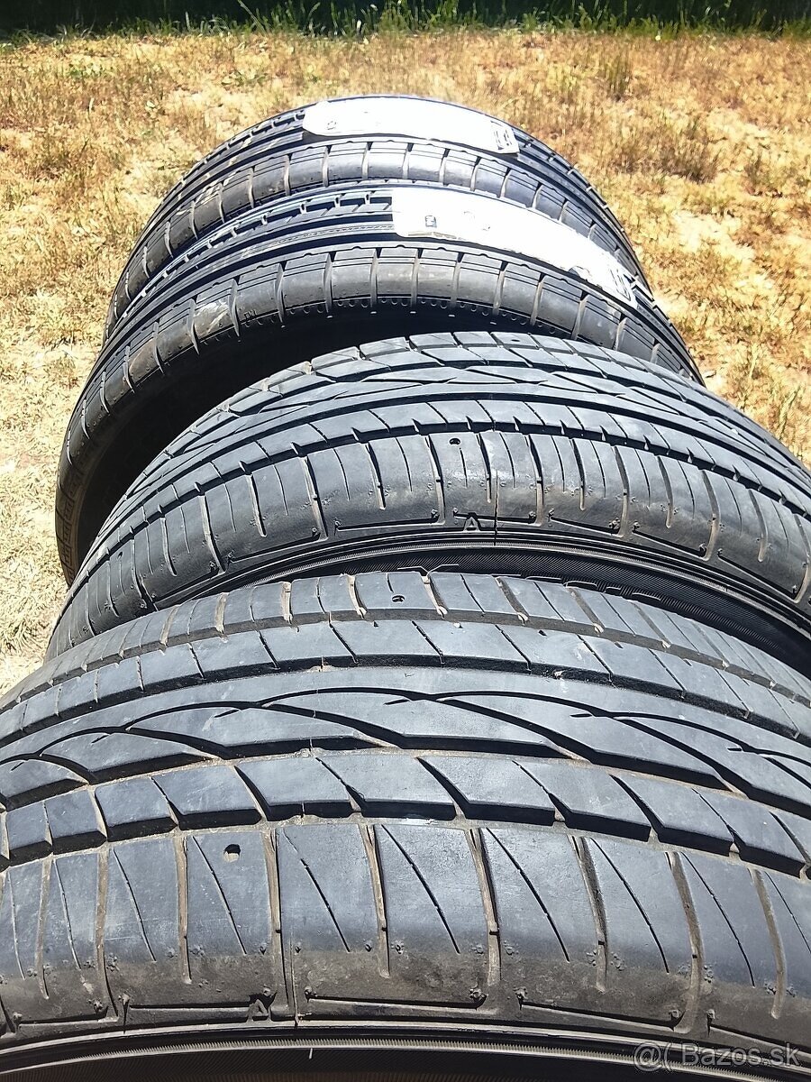 Predám letné pneu 225/60r16 8mm - 2