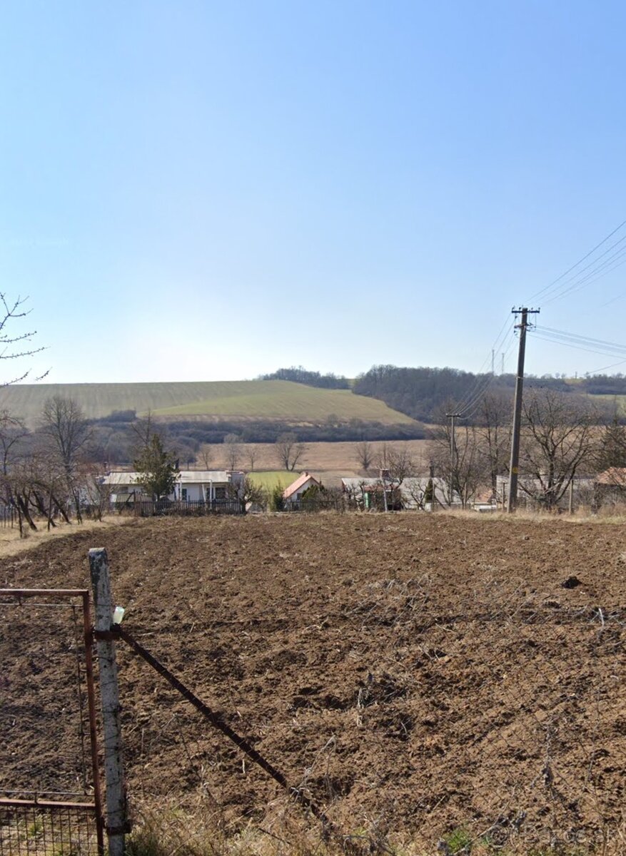 Predám pozemok - 2