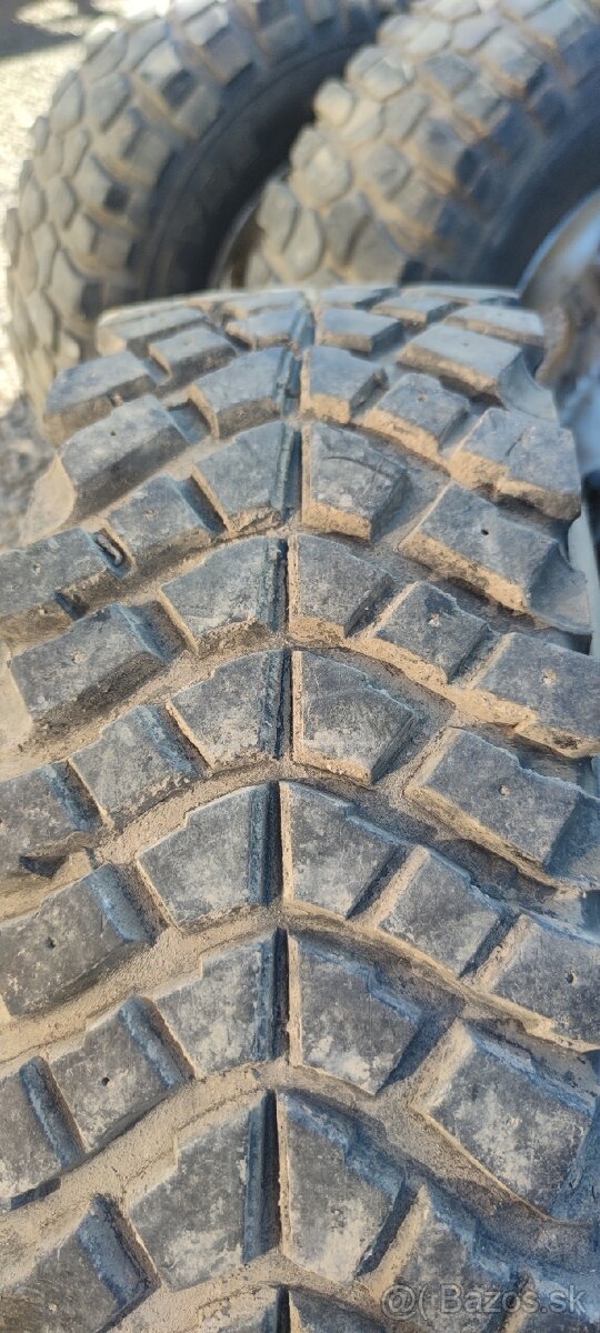235/75 r15 terénne pneu offroad