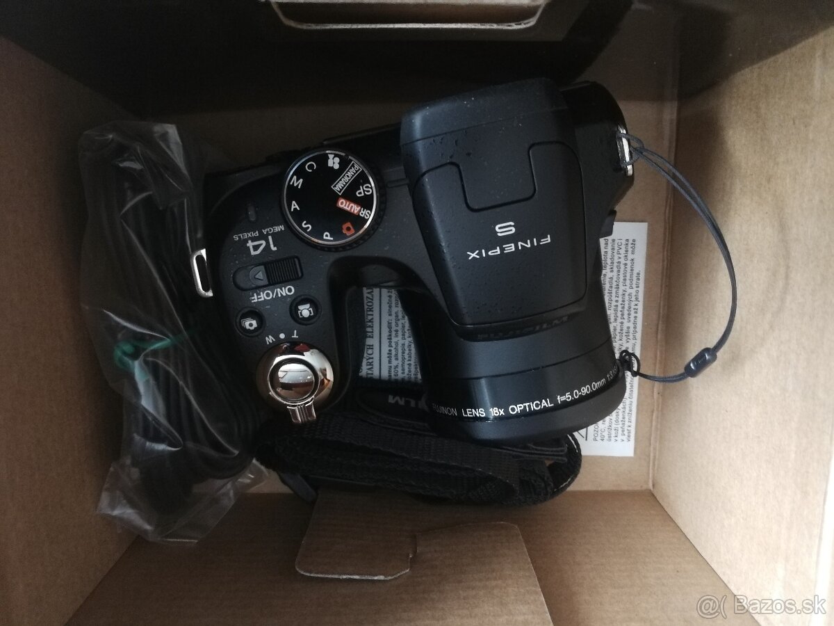 Fuji FinePix S2960 - 2