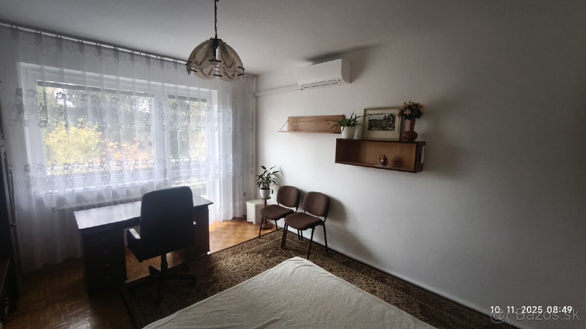 Spoločné bývanie v rodinnom dome. - 2