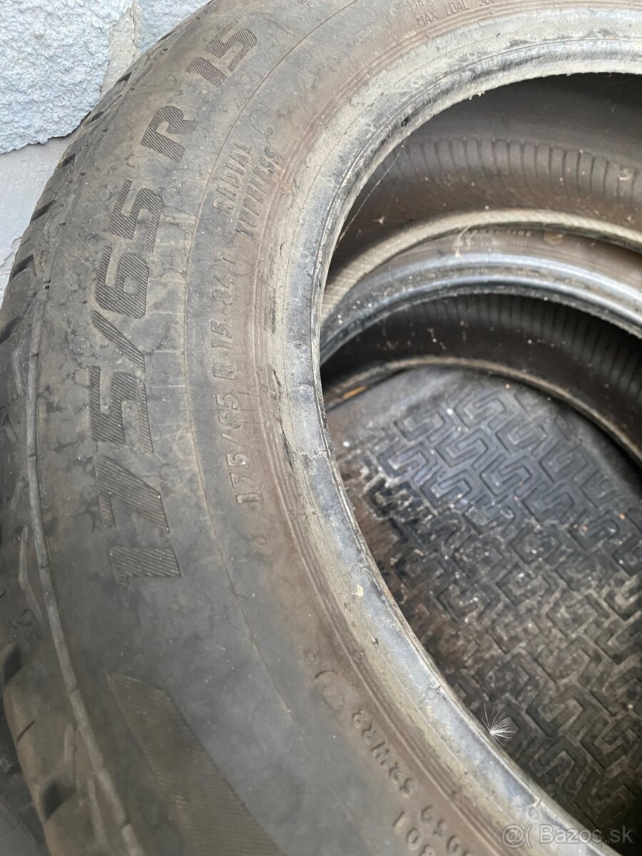 2x letne pneu 175/65 R15 - 2
