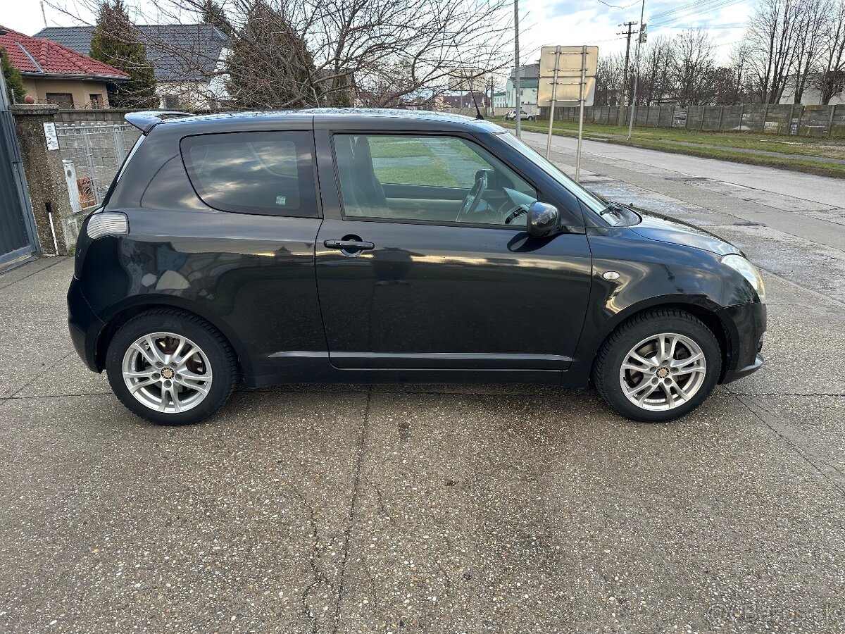 Suzuki swift sport - 2