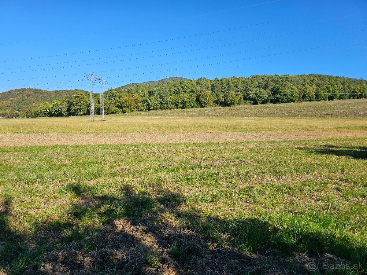 Na predaj orná pôda 7.082 m2 - Košeca - 2