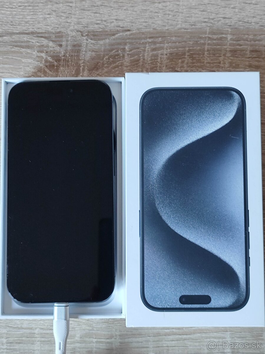 Iphone 15 Pro 256 GB blue titanium - 2