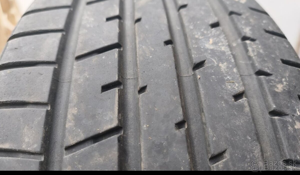 Letne pneumatiky 225/55 r19 - 2