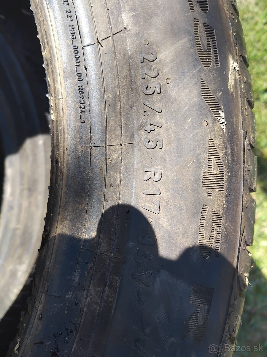 225/45r17 letné - 2
