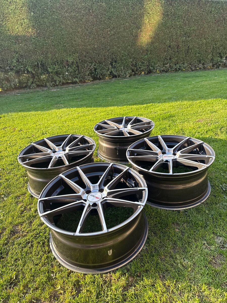 5x112 R19 Motec - 2