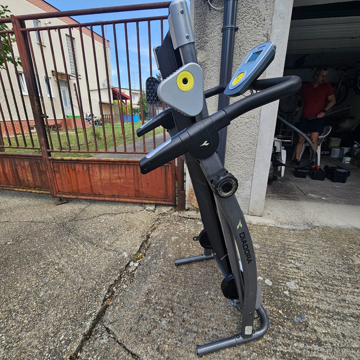 Bežiaci (na chôdzu) pás - 2