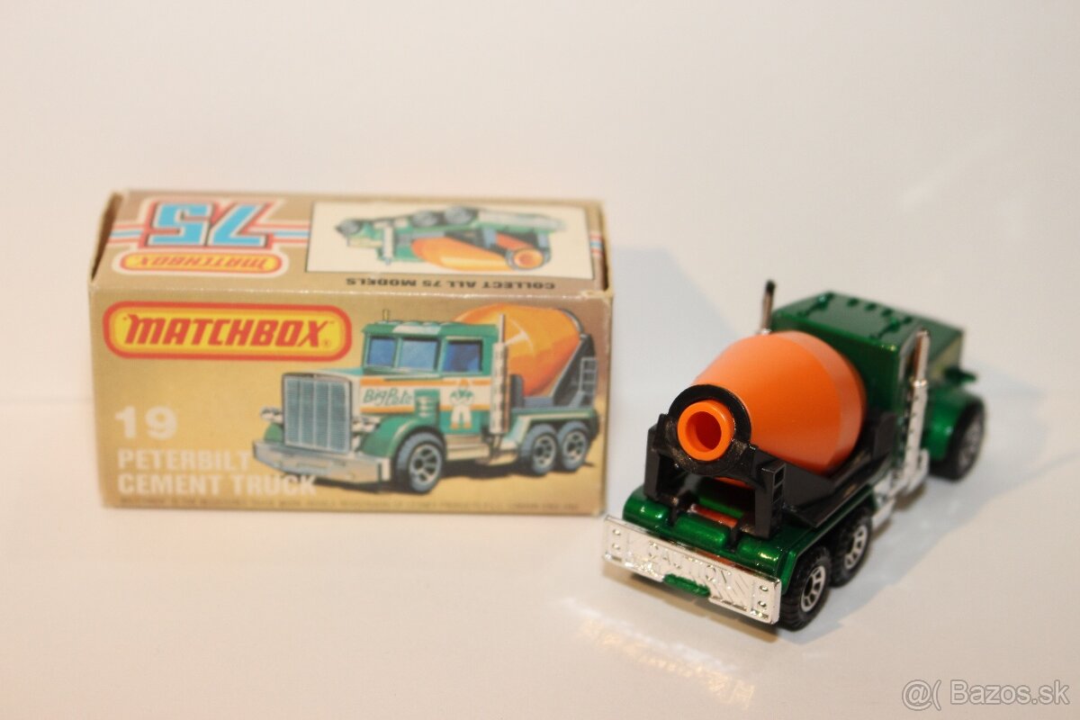 Matchbox Peterbilt cement truck - 2