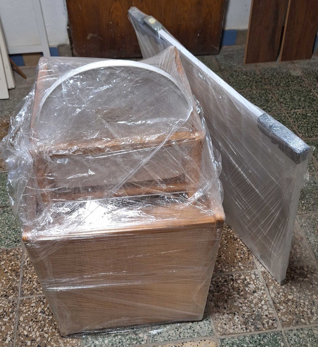 Detská stolička a zábrana - 2