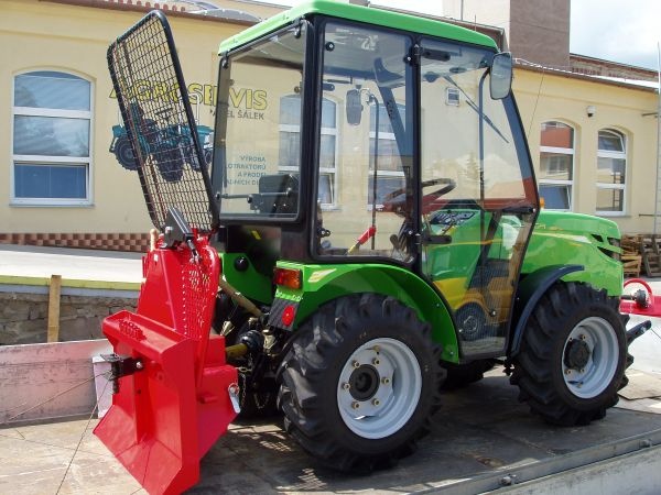 Navijak Holzknecht 8 t - 2