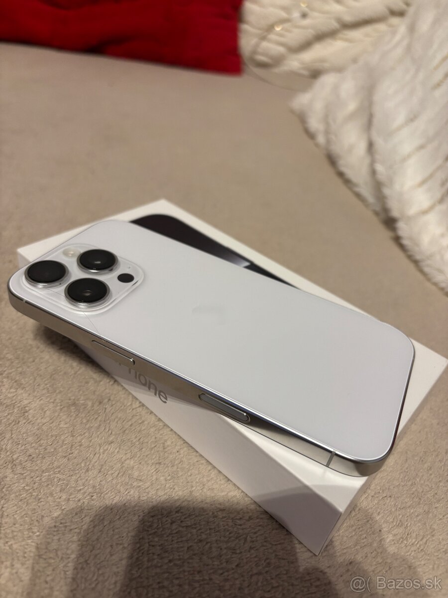 iPhone 16pro 512gb biely - 2