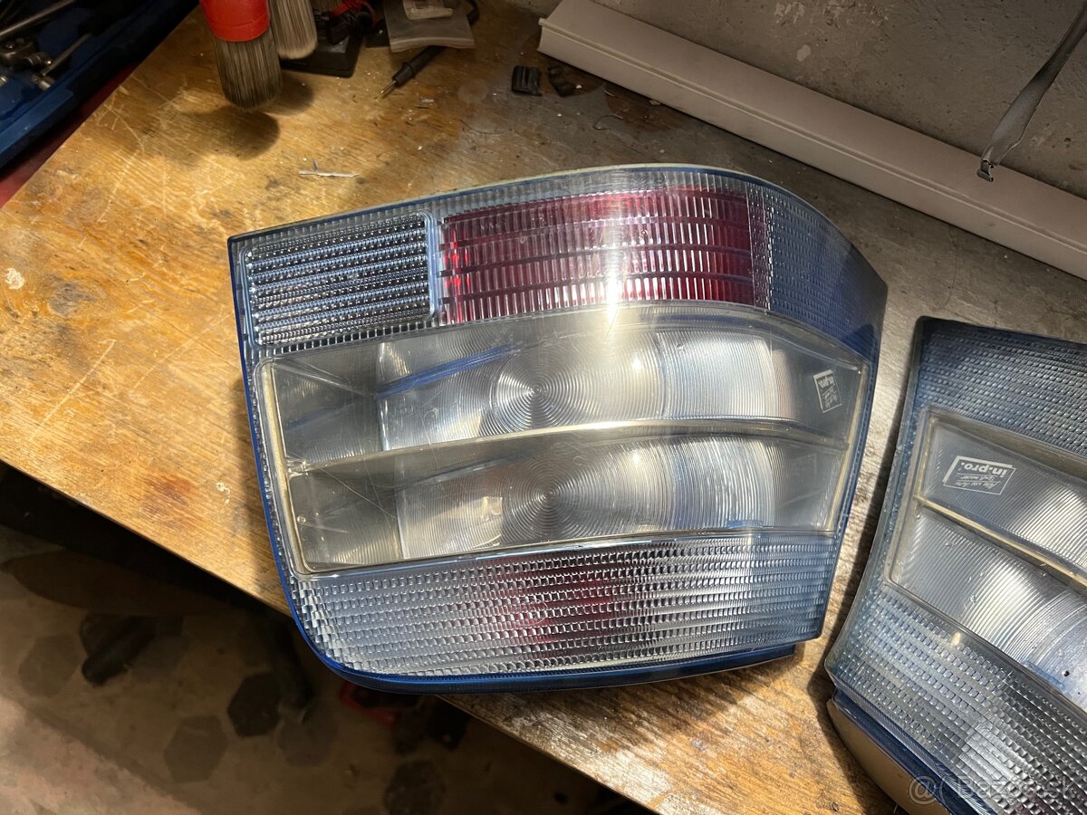 Volkswagen Golf zadne svetla - 2