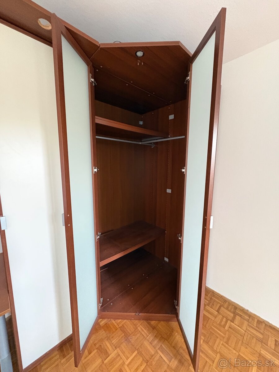 Ikea skrina rohová - 2