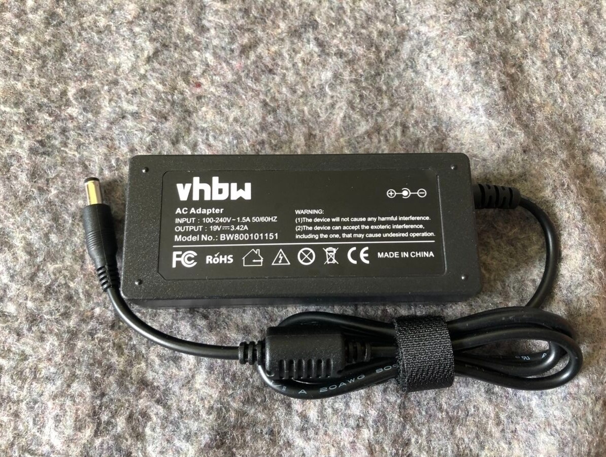 Nabíjačka na notebook ASUS 19V 3,42A. - 2