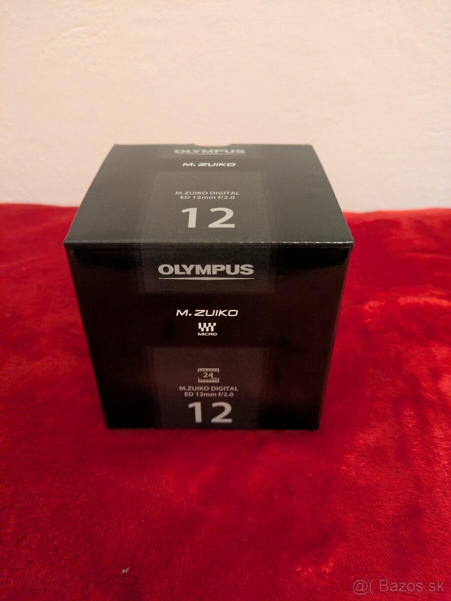 Olympus M. Zuiko Digital ED 12 f2 - 2