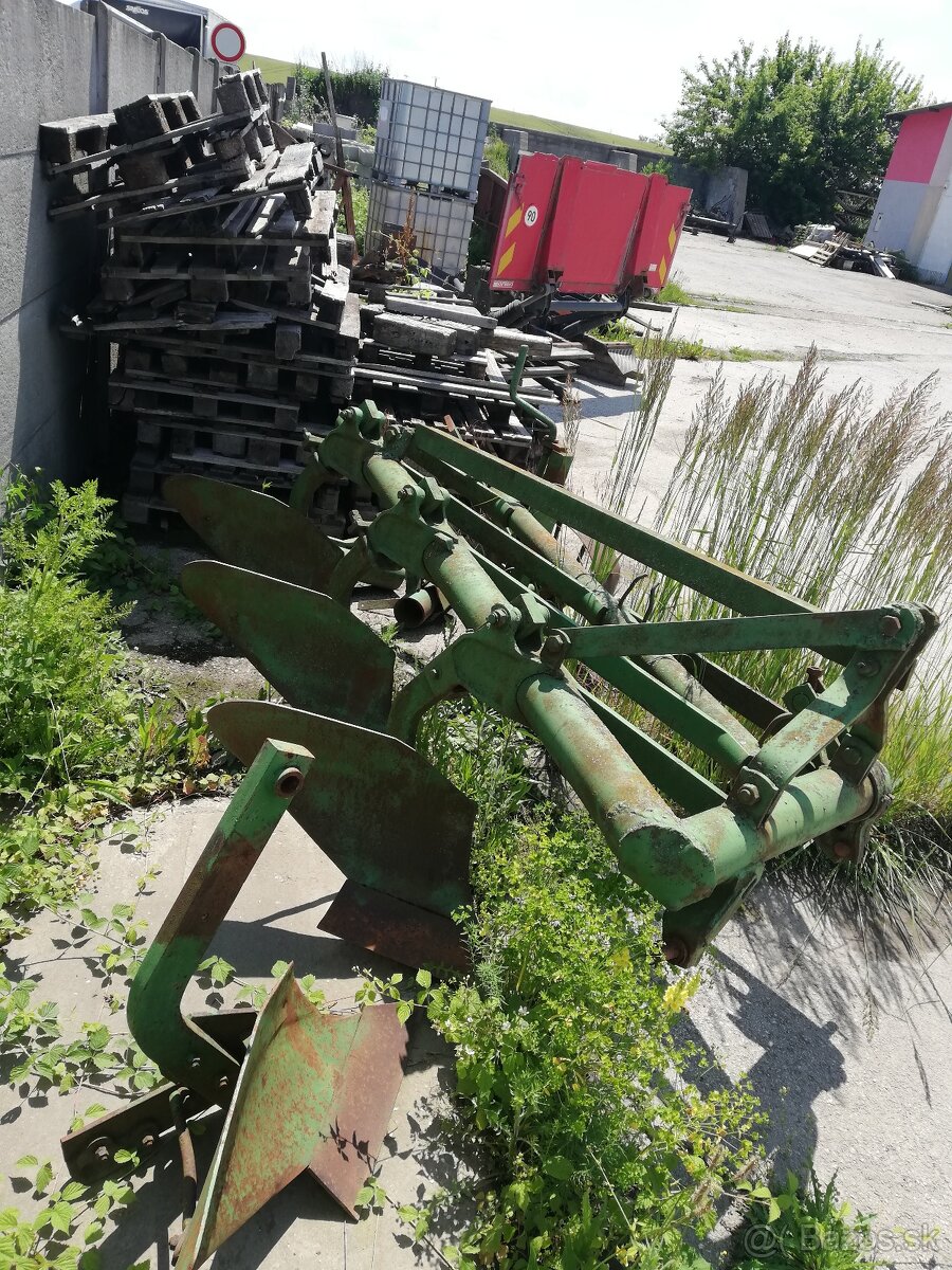 pluh - 2