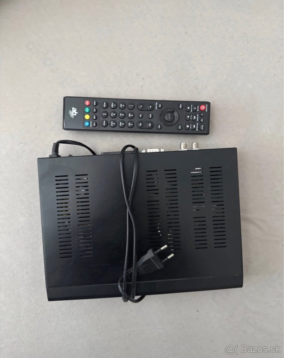 AB CryptoBox 750HD satelitný prijímač + ovládač - 2