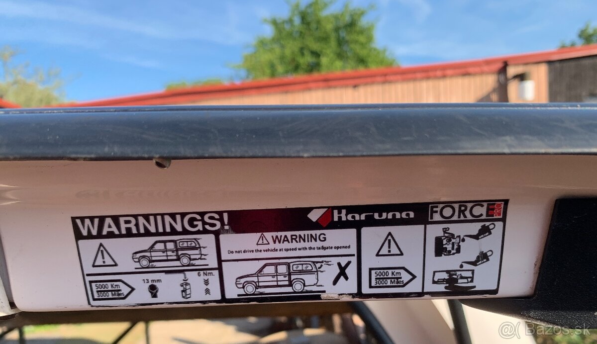 Toyota Hilux hardtop 16-