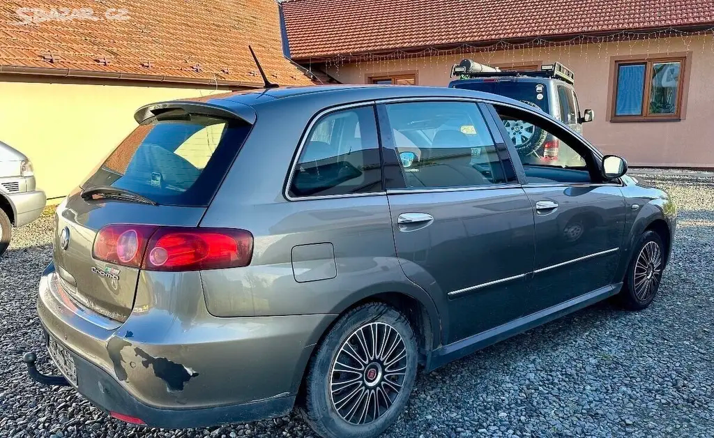 Fiat Croma 1.9JTD 110kw NÁHRADNÉ DIELY - 2