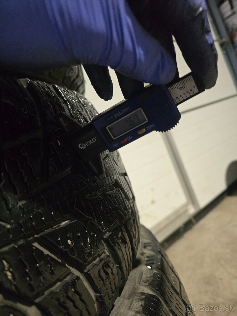 Zimné Pneu Nokian WR 225/65 R16 C - 2