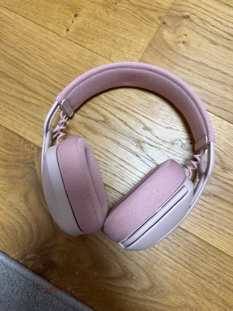 RUZOVE SLUCHATKA ( LOGI) - 2