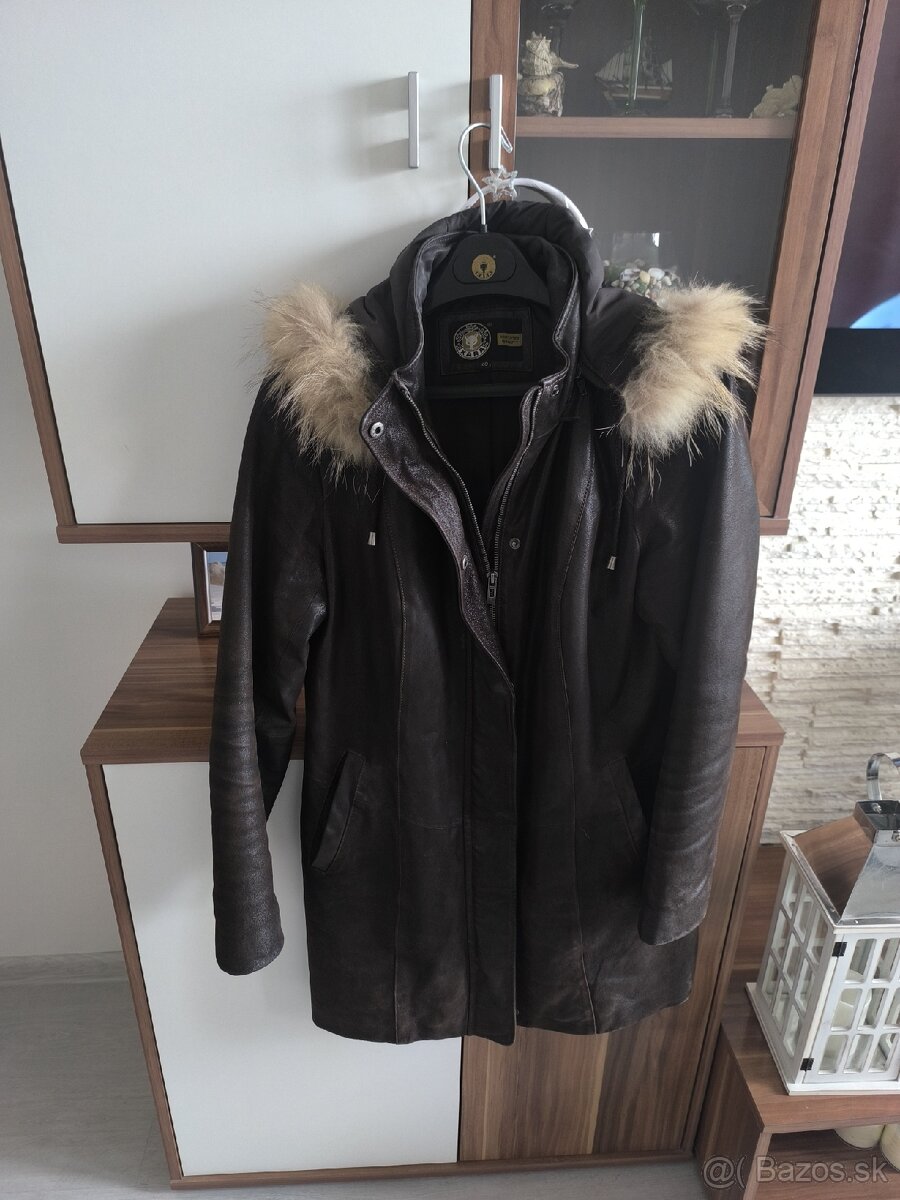 Dámska kožená bunda. - 2