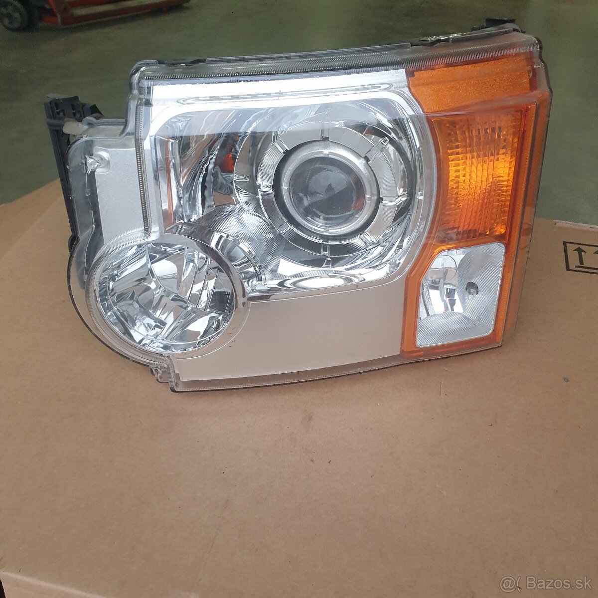 Svetlo Land Rover LR3 XBC001132 - 2