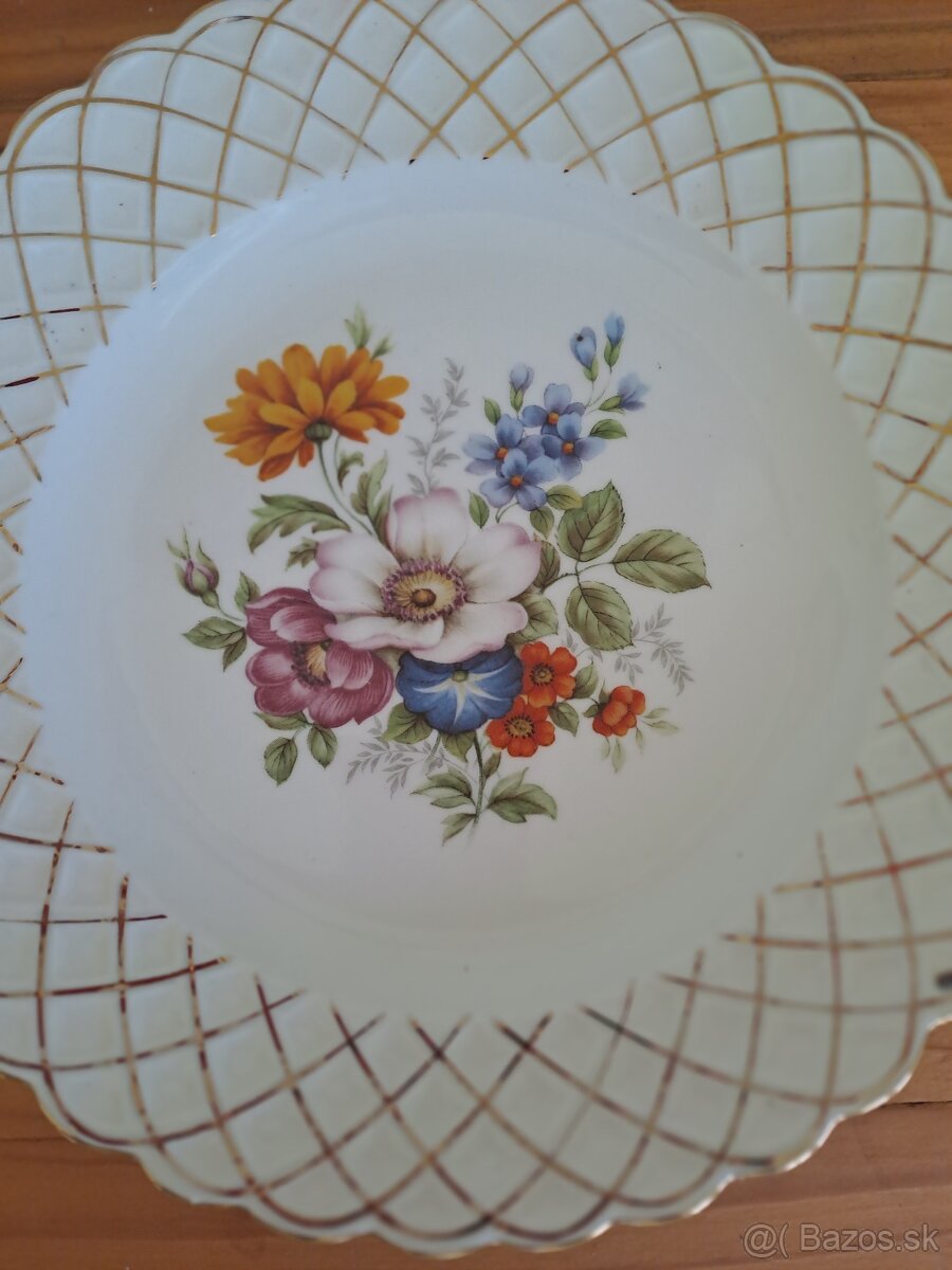 Porcelanový tanier - 2