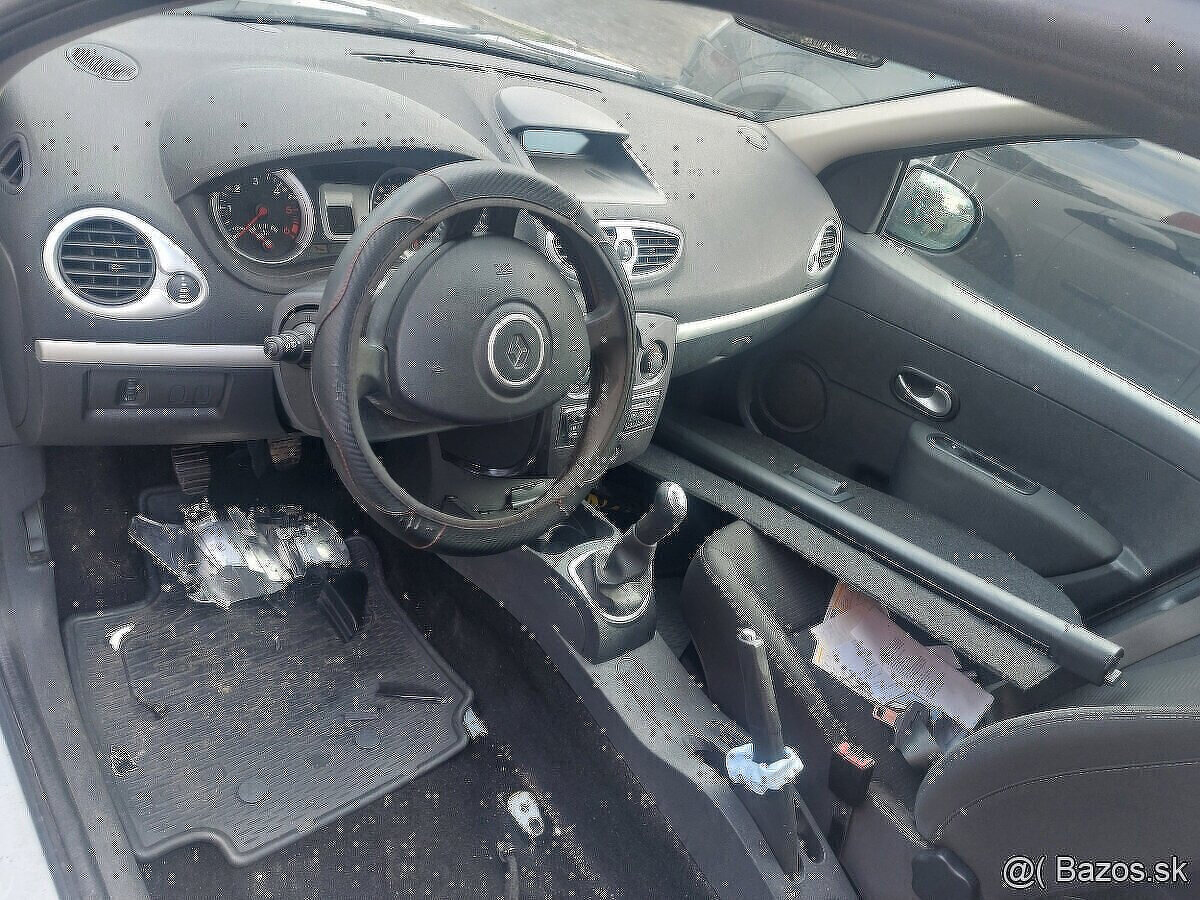 Rozpredám Renault clio III combi - 2
