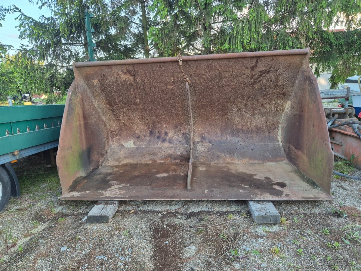 Lyžica na nakladač Volvo lopata - 2
