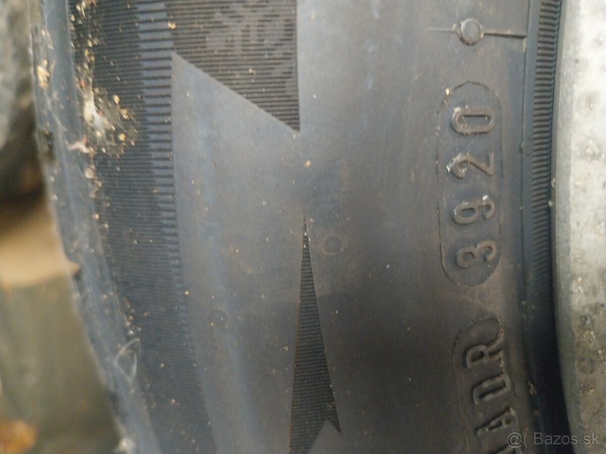 Zimne pneu 185/65/15 - 2