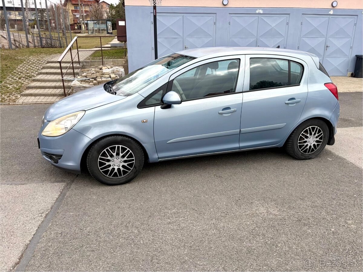 Opel Corsa 1.2 benzín - 2