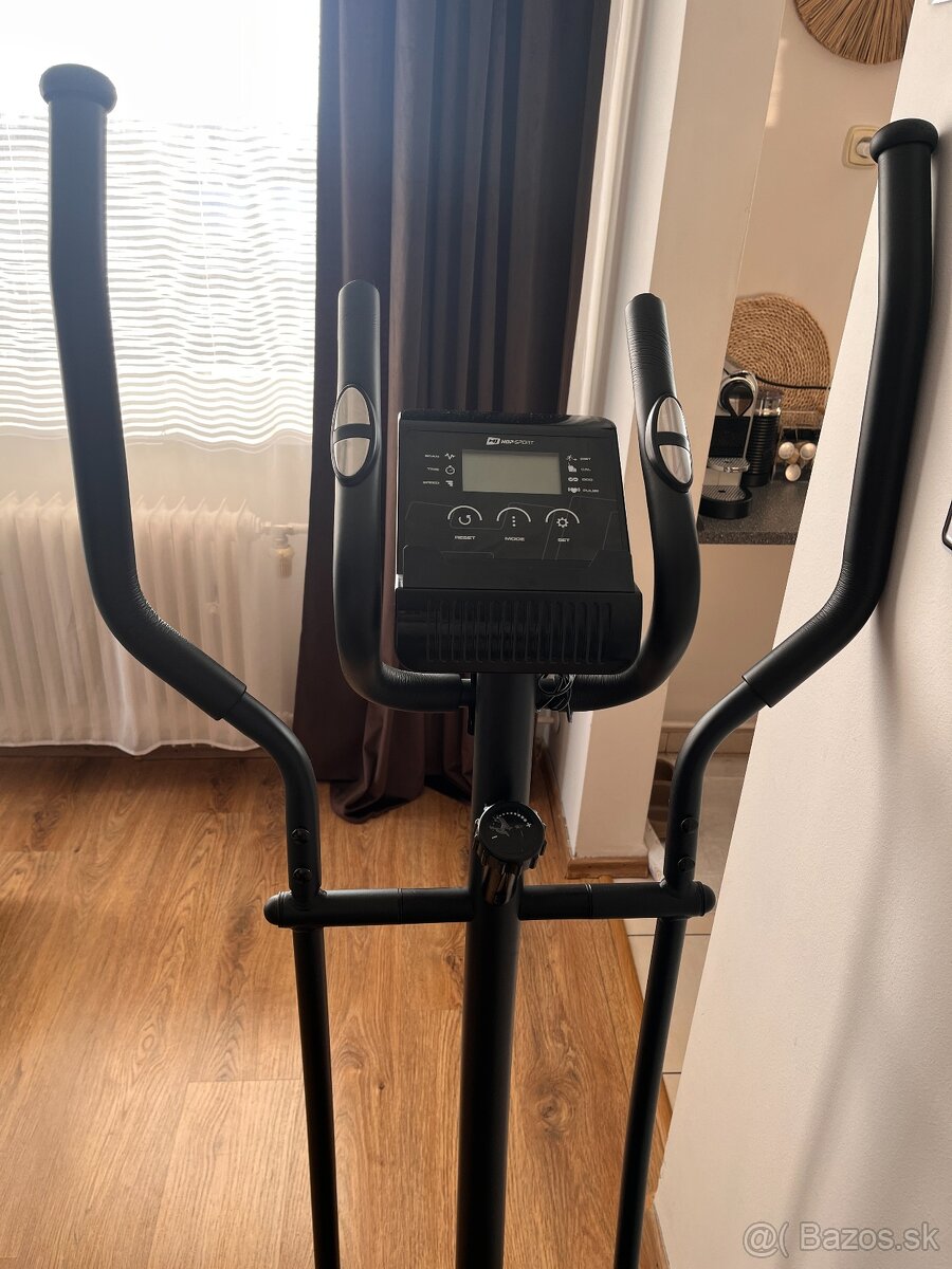 Predám Eliptický trenažér Focus čierno/červený - 2