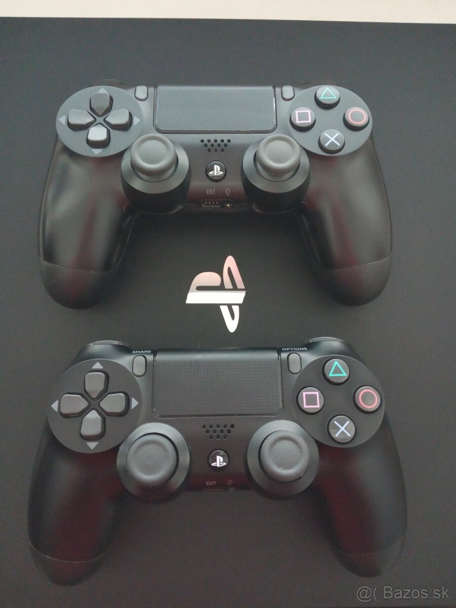 PS4 Pro 1TB TOP stav + Gran Turismo 7 - 2