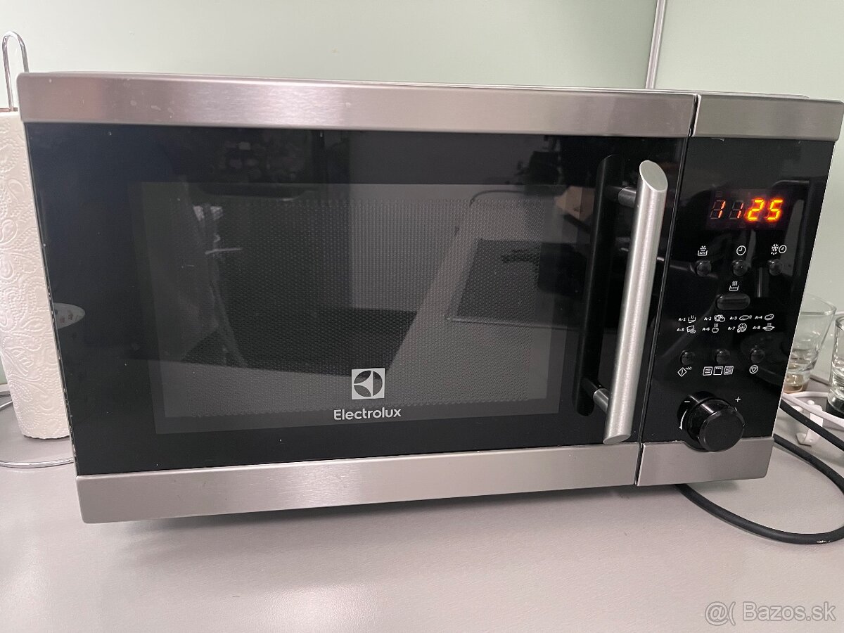 Elektrolux mikrovlnka - 2