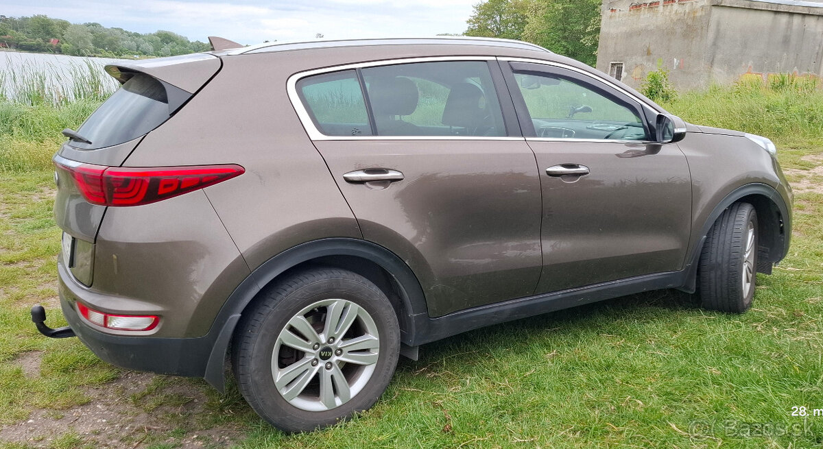 Predam Kia Sportage 1.6 GDi Benzin. 97Kw.62000km - 2