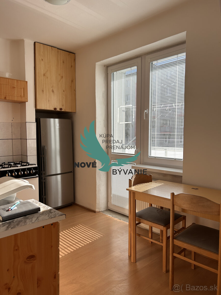 Prenájom - 2 izbový byt vo Valaskej - 2