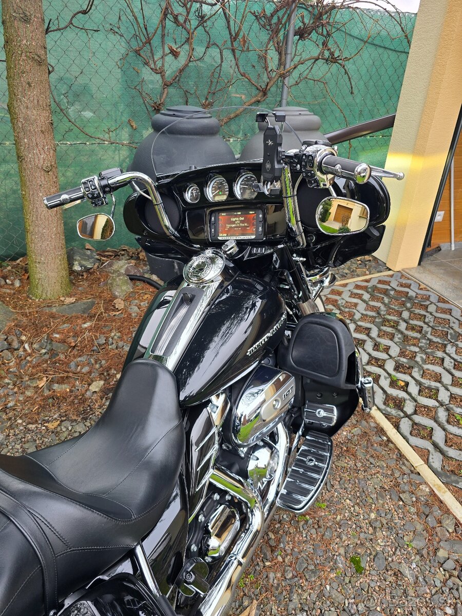 Predám Harley-Davidson Electra glide 107 limited - 2