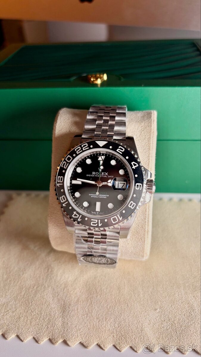 Rolex GMT Master II Bruce Wayne - 2