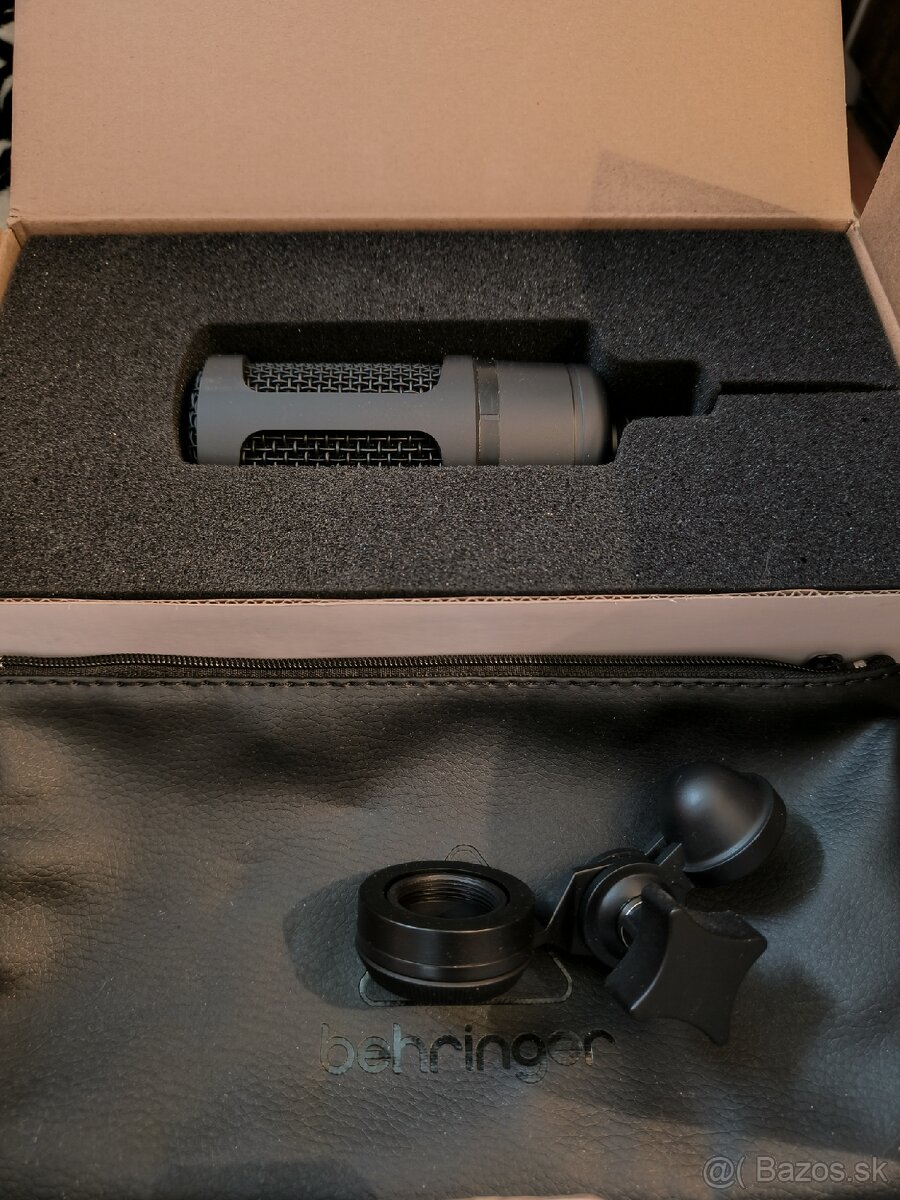 Behringer BX2020 - 2