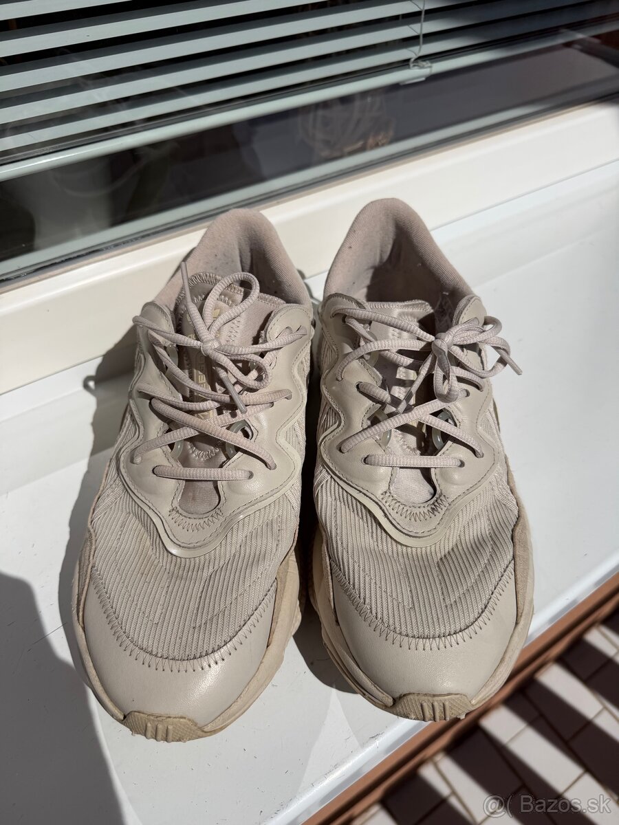 Adidas Ozweego - 2
