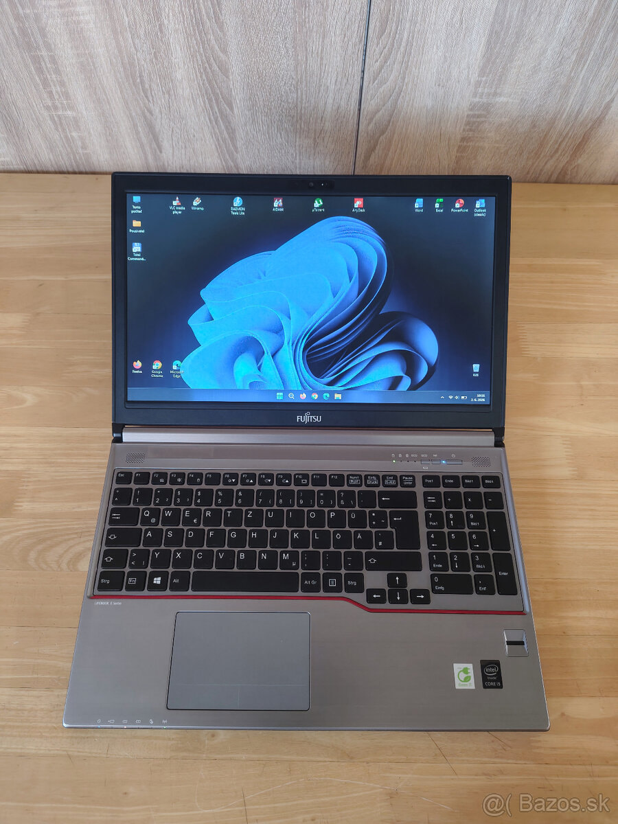 Notebook Fujitsu LifeBook E754 - i5 4210m / 8GB RAM / SSD - 2